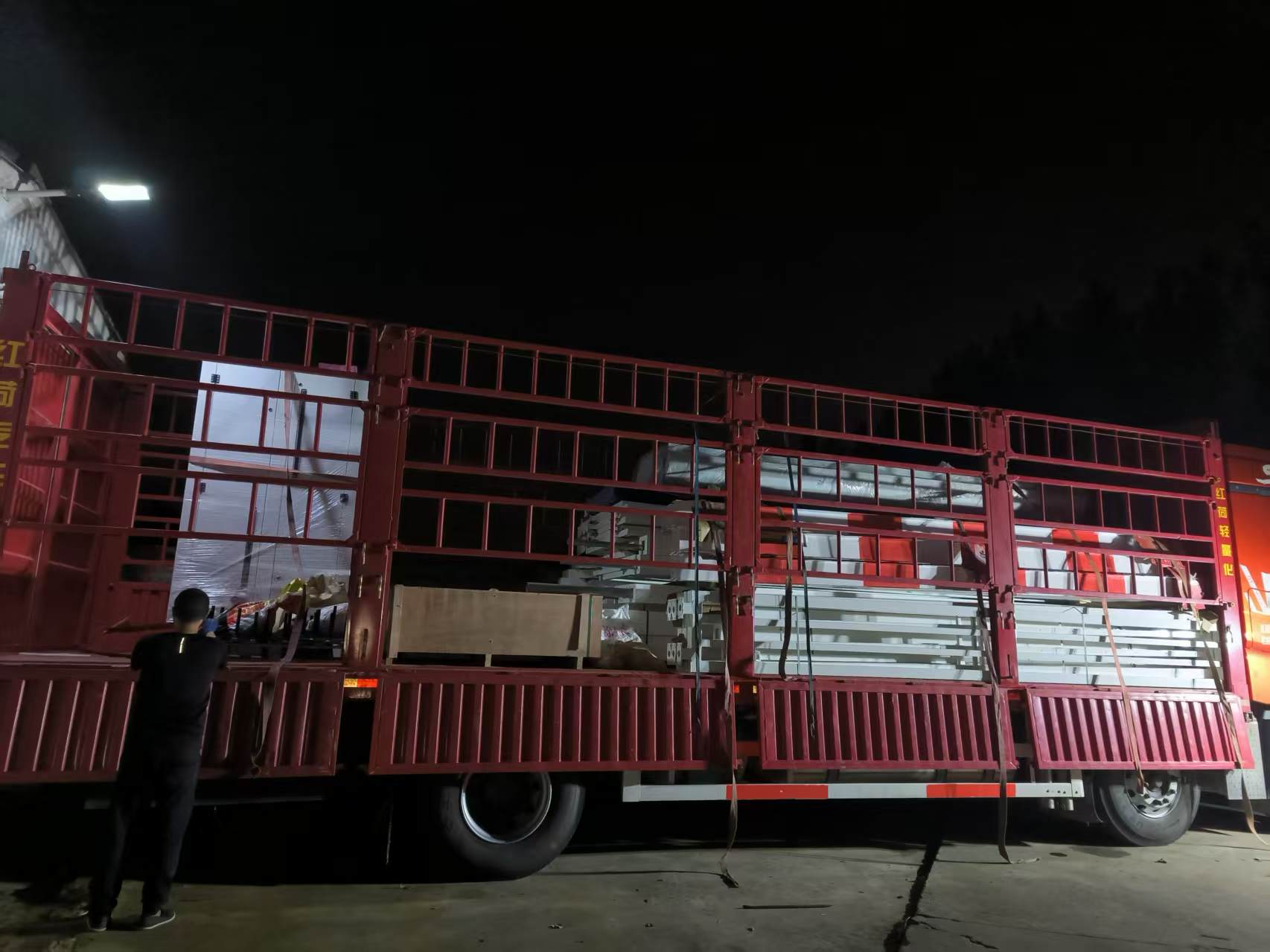 石家庄裕华电厂龙门洗车机装车发货